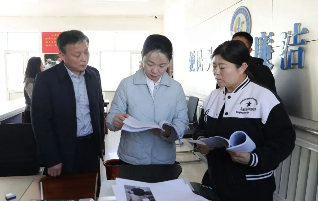 【阿旗要闻】迟亚玲深入包联地区天山口镇调研督导